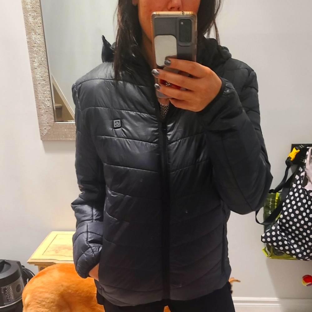 Insulated winter jacket unisex size large